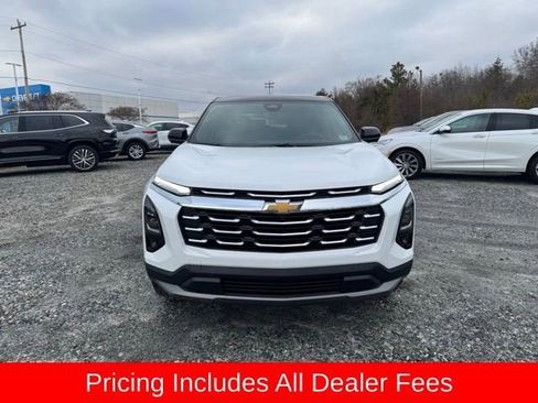 New 2026 Chevrolet Equinox LT w/ Convenience Package II FWD image 23