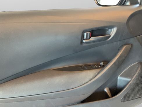 Certified 2024 Toyota Corolla LE FWD image 20