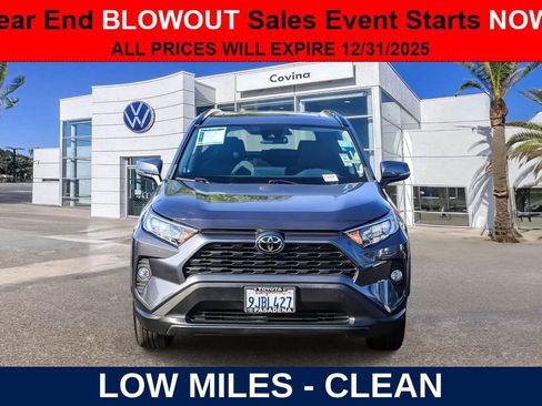 Used 2021 Toyota RAV4 XLE image 2