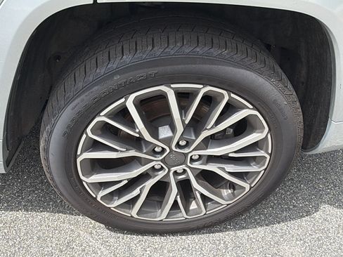 Certified 2025 Jeep Grand Cherokee L Summit AWD/4WD image 12