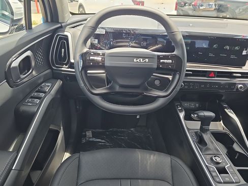 New 2026 Kia Sorento S AWD/4WD image 13