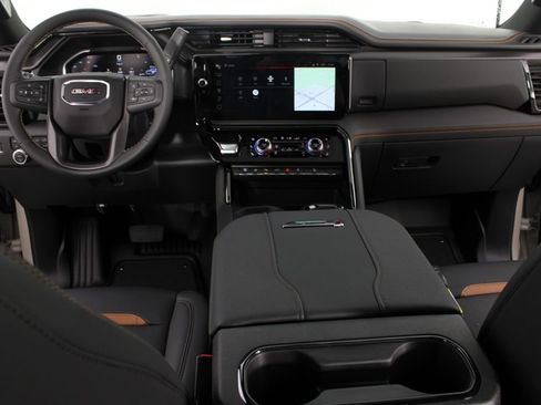 New 2026 GMC Sierra 2500 AT4 w/ AT4 Premium Plus Package AWD/4WD image 13