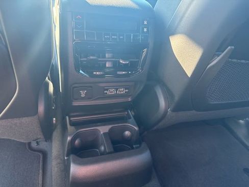 New 2026 Jeep Grand Cherokee L 4WD image 15