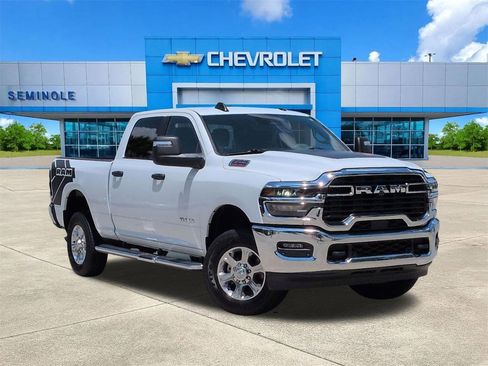 Used 2026 RAM 2500 Big Horn AWD/4WD image 1