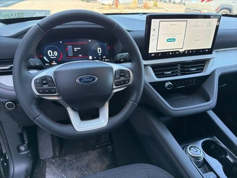 New 2026 Ford Explorer Active image 15