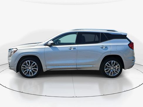 Used 2022 GMC Terrain Denali AWD/4WD image 10