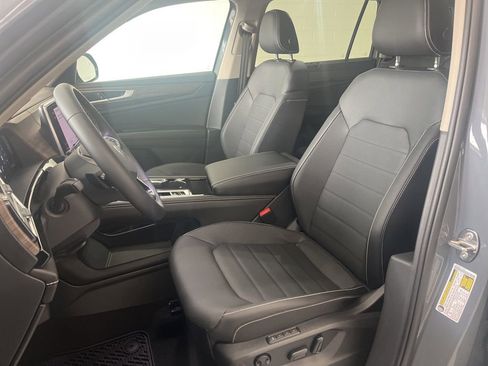 New 2026 Volkswagen Atlas SEL AWD/4WD image 16
