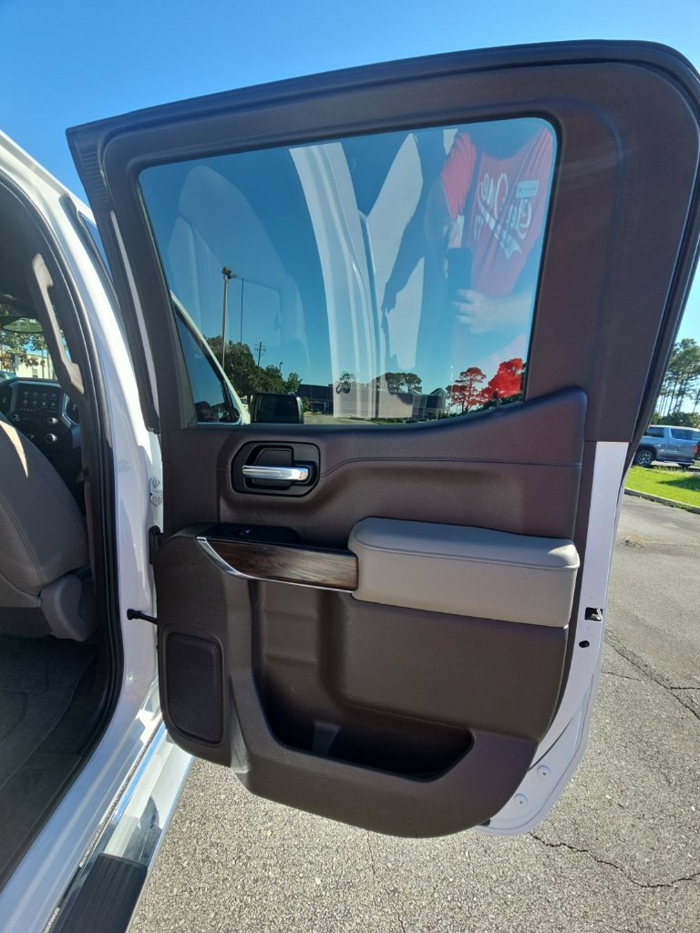 Used 2020 GMC Sierra 1500 SLT w/ SLT Premium Plus Package AWD/4WD image 18