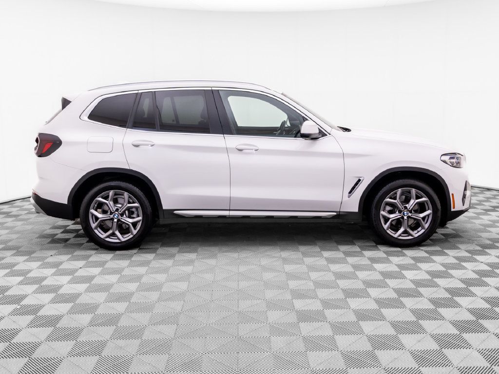 Used 2024 BMW X3 xDrive30i w/ Convenience Package AWD/4WD image 8