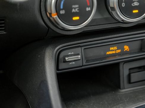 Used 2019 MAZDA MX-5 Miata RF Grand Touring image 38