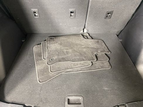 Used 2023 Ford Escape Platinum w/ Premium Technology Package image 9