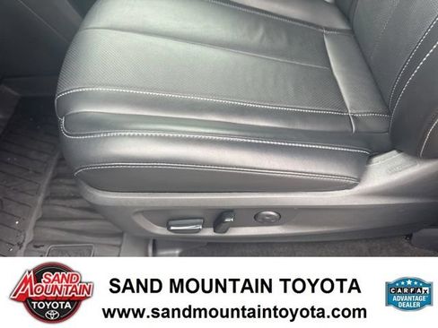 Used 2025 INFINITI QX60 Pure AWD/4WD image 16