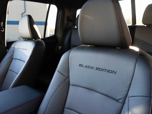 New 2026 Honda Ridgeline Black Edition image 17
