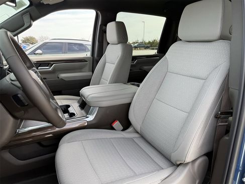 New 2026 Chevrolet Silverado 3500 LT w/ Texas Edition image 21