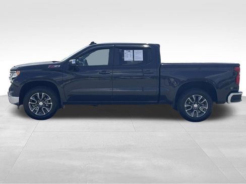 Used 2023 Chevrolet Silverado 1500 LT image 6