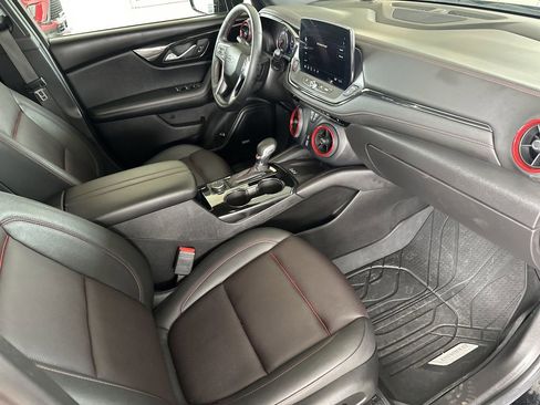 Certified 2024 Chevrolet Blazer RS w/ LPO, Floor Liner Package image 38