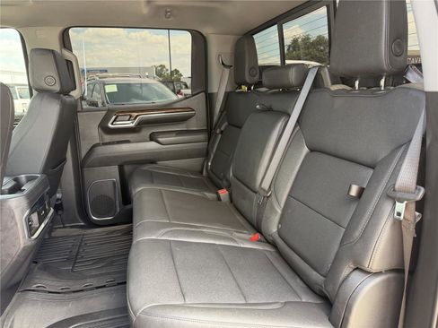 Used 2024 GMC Sierra 1500 Elevation w/ Elevation Premium Package AWD/4WD image 15