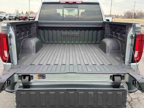 New 2026 GMC Sierra 1500 AT4 w/ AT4 Premium Package image 7