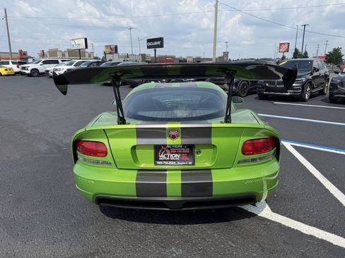 Used 2008 Dodge Viper SRT-10 RWD image 4
