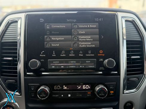 Used 2021 Nissan Titan SV w/ SV Convenience Package AWD/4WD image 34