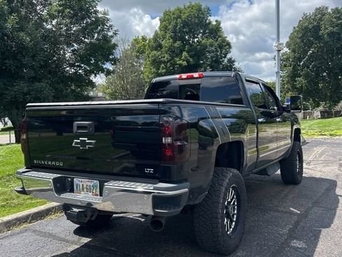 Used 2018 Chevrolet Silverado 2500 LTZ w/ Duramax Plus Package AWD/4WD image 7