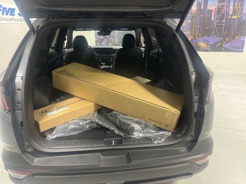 New 2025 Hyundai Tucson XRT image 27