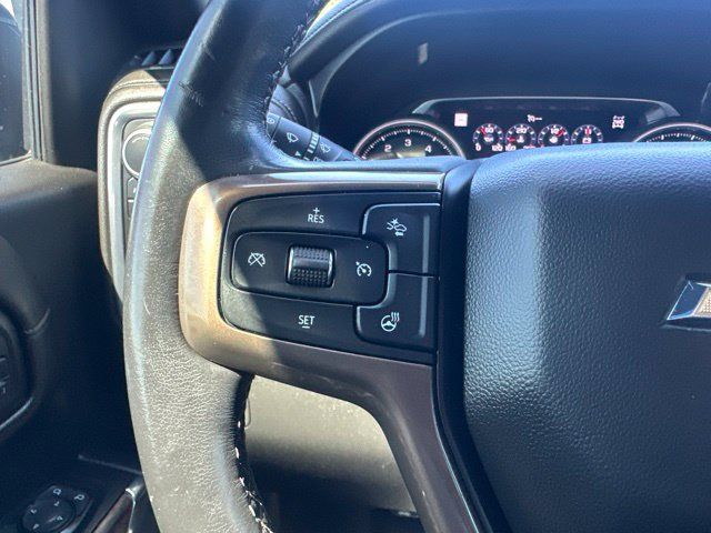 Used 2019 Chevrolet Silverado 1500 High Country w/ Technology Package AWD/4WD image 33