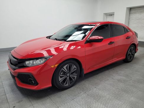 Used 2018 Honda Civic EX image 2