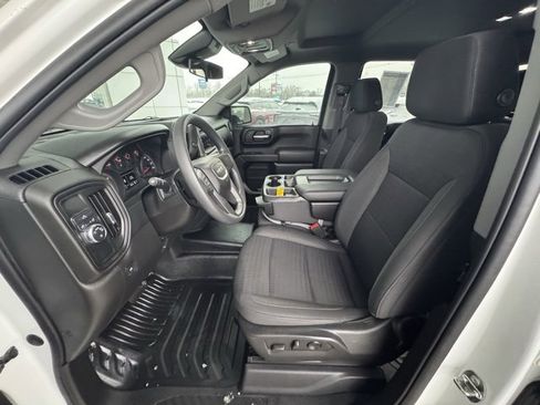 Certified 2022 GMC Sierra 1500 Pro w/ Convenience Package image 28