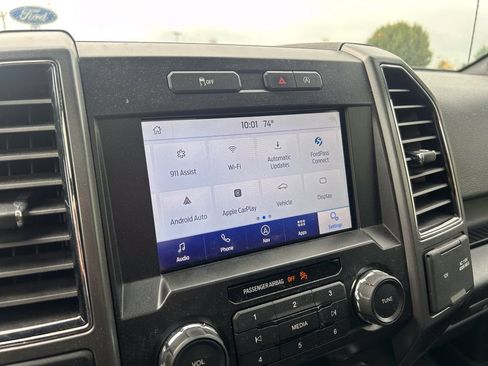 Used 2019 Ford F150 XLT w/ Equipment Group 302A Luxury AWD/4WD image 23