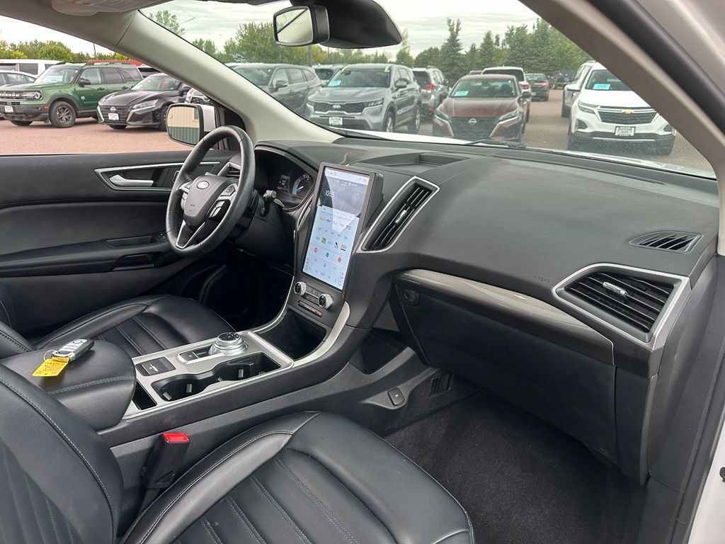 Used 2024 Ford Edge SEL w/ Convenience Package AWD/4WD image 31
