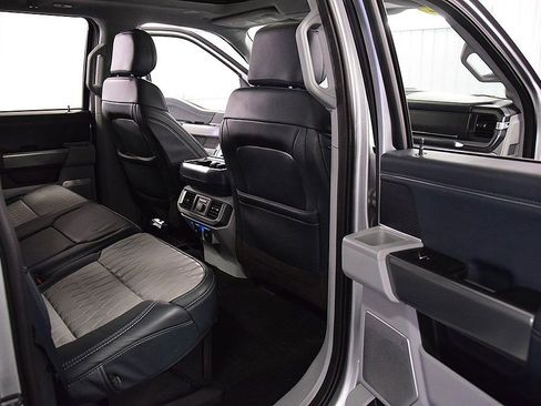 Used 2023 Ford F150 Limited image 35