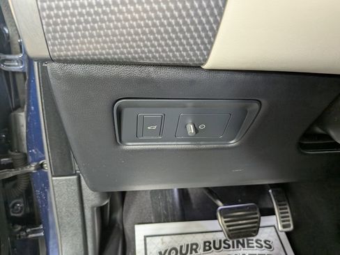 Used 2022 Land Rover Range Rover Sport HSE Dynamic image 19