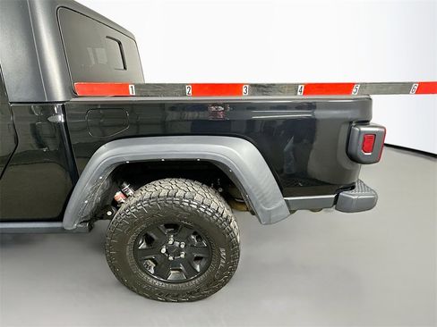 Used 2021 Jeep Gladiator Mojave w/ Trailer Tow Package image 33