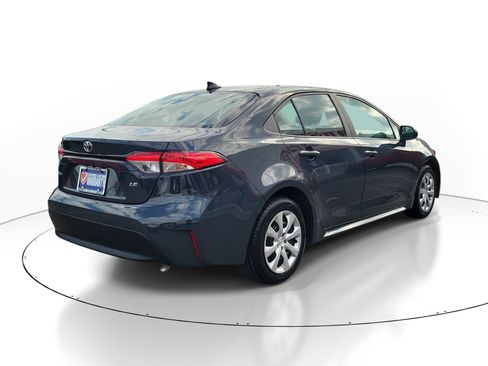 Used 2024 Toyota Corolla LE FWD image 4
