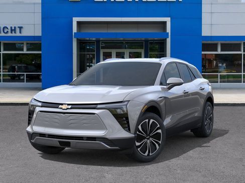 New 2026 Chevrolet Blazer EV LT image 30