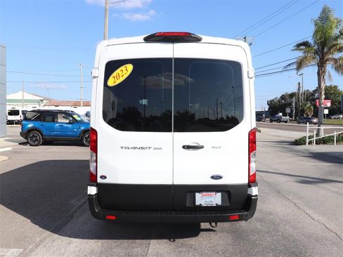 Certified 2022 Ford Transit 350 XLT image 9