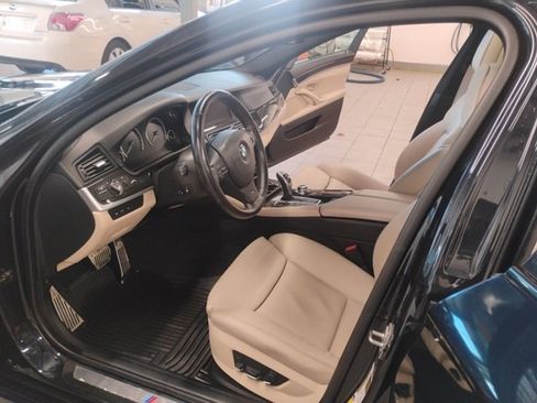 Used 2012 BMW 550i xDrive Sedan image 19