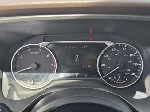 Used 2021 Nissan Rogue S FWD image 32