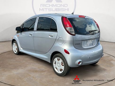 Used 2012 Mitsubishi i ES RWD image 5