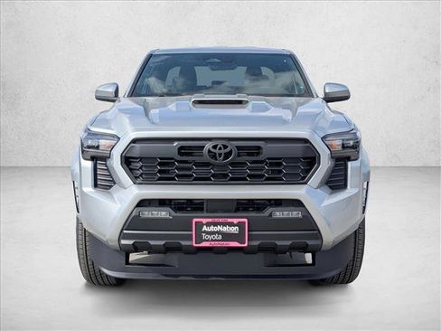New 2025 Toyota Tacoma TRD Sport image 6