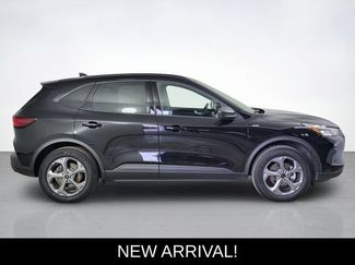 Used 2026 Ford Escape ST-Line AWD/4WD video 2