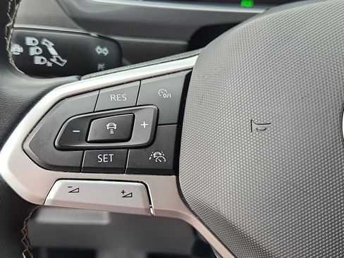 Certified 2023 Volkswagen Tiguan SE AWD/4WD image 17