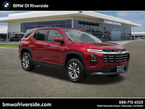 Used 2026 Chevrolet Equinox LT w/ Convenience Package II FWD image 1