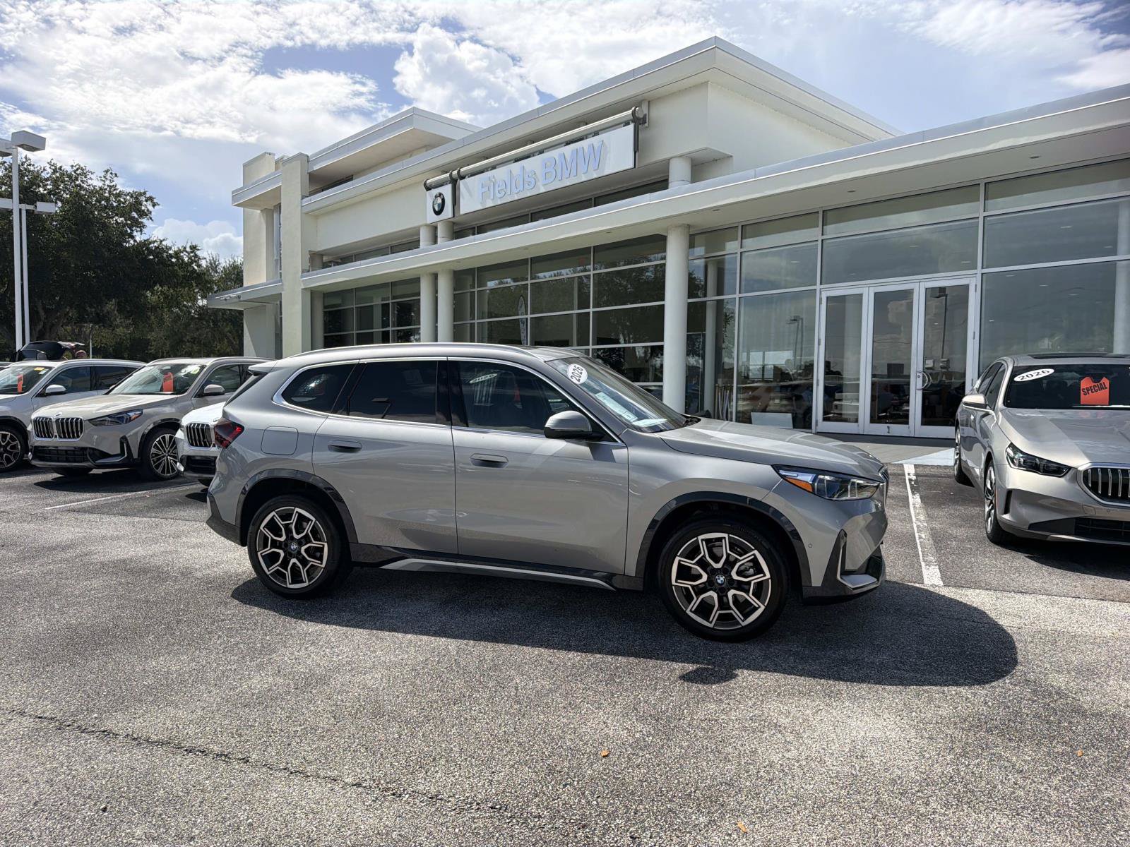 Certified 2026 BMW X1 xDrive28i w/ Technology Package AWD/4WD image 1