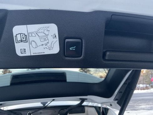 Used 2020 Ford Escape SEL image 32