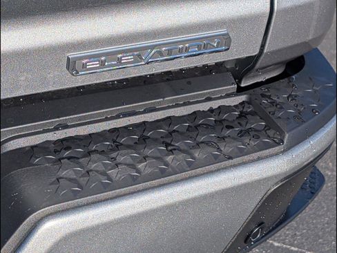 New 2026 GMC Canyon Elevation w/ Convenience Package image 18