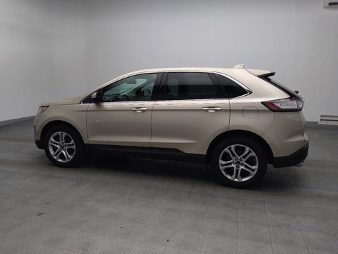 Used 2018 Ford Edge Titanium image 3