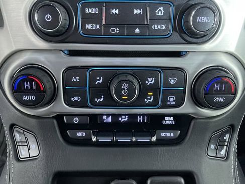 Used 2019 GMC Yukon SLT image 23