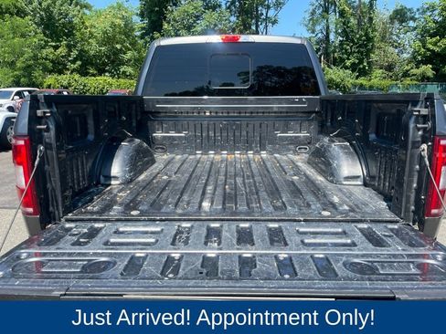 Used 2018 Ford F150 XLT w/ Equipment Group 302A Luxury AWD/4WD image 12